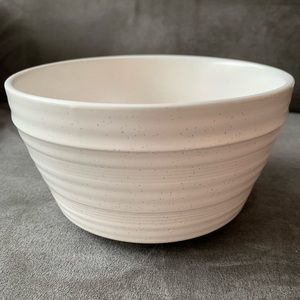 4 bowls perfect for soup or cereal!